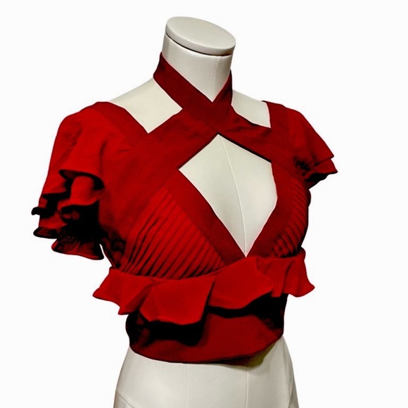 NASTY GAL Tango red deep v neck ruffled flutter sleeve criss cross halter crop - Picture 4 of 7
